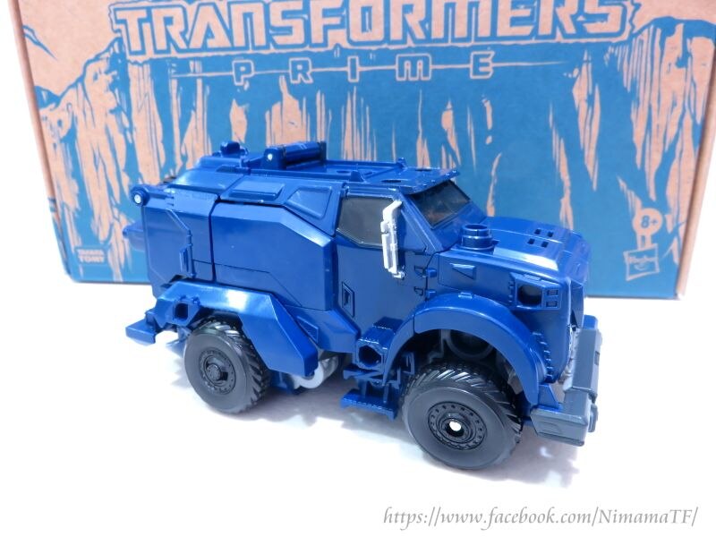 Transformers Prime 10th Anniversary War Breakdown & Vehicon  (12 of 21)